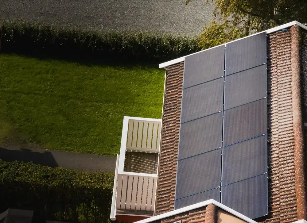 solcellepaneler på taket
